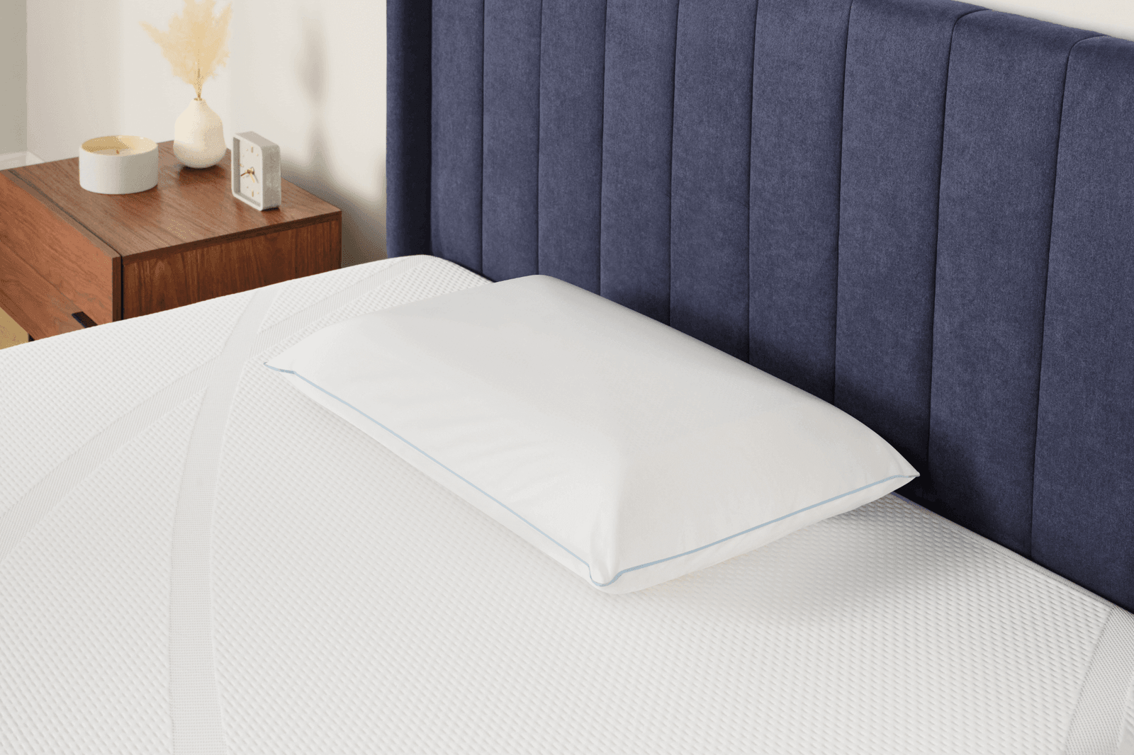 Tempur-Pedic Breeze Dual Cooling